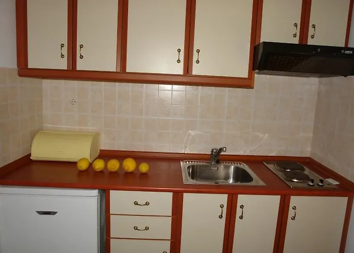 Papoulas * لياباديس