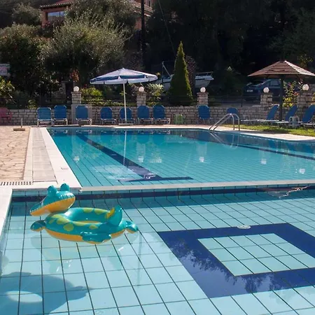 Papoulas アパート *